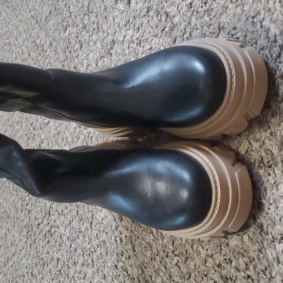 Alohas - Picture 6 of 8